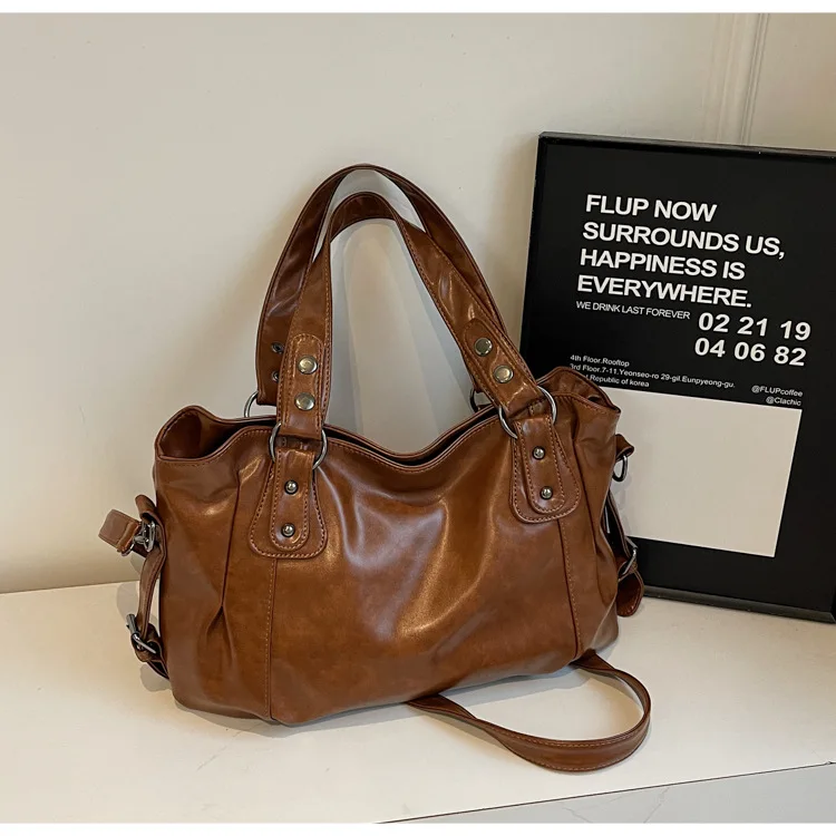 Classic Retro Casual Solid-Color Tote Bag Large-Capacity PU Shoulder Bag Soft Leather Fashionable Versatile Commuter Handbag