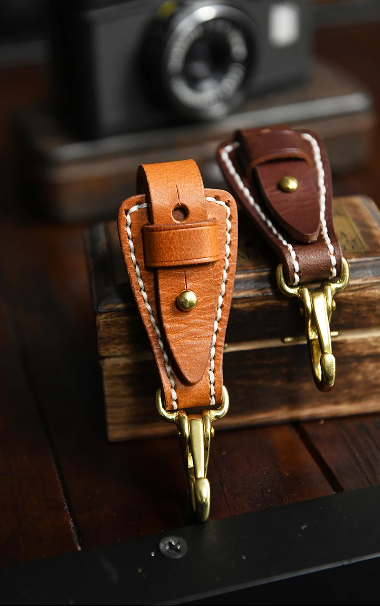 100% Genuine Leather Key Holder For Men Male Vintage Handmade EDC Waist Hanging Belt Loop Keychain Clip Key Hook Chain Buckle