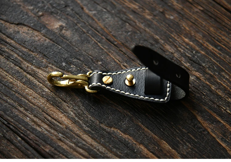 100% Genuine Leather Key Holder For Men Male Vintage Handmade EDC Waist Hanging Belt Loop Keychain Clip Key Hook Chain Buckle
