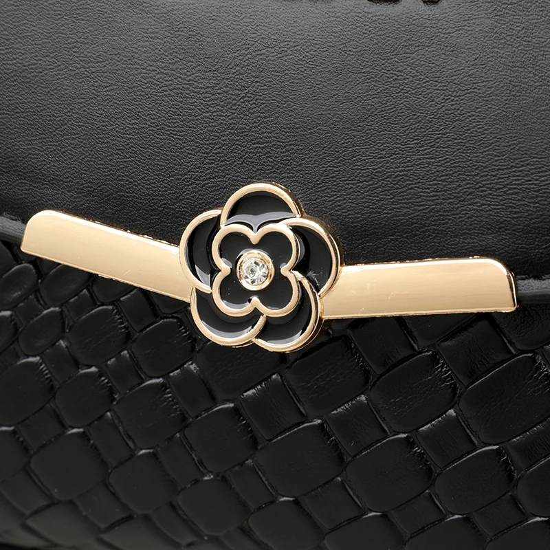 Women Small Square Flip cover Bags Retro Versatile Shoulder Strap Large Capacity Casual Portable Female Shoulder Crossbody Bags