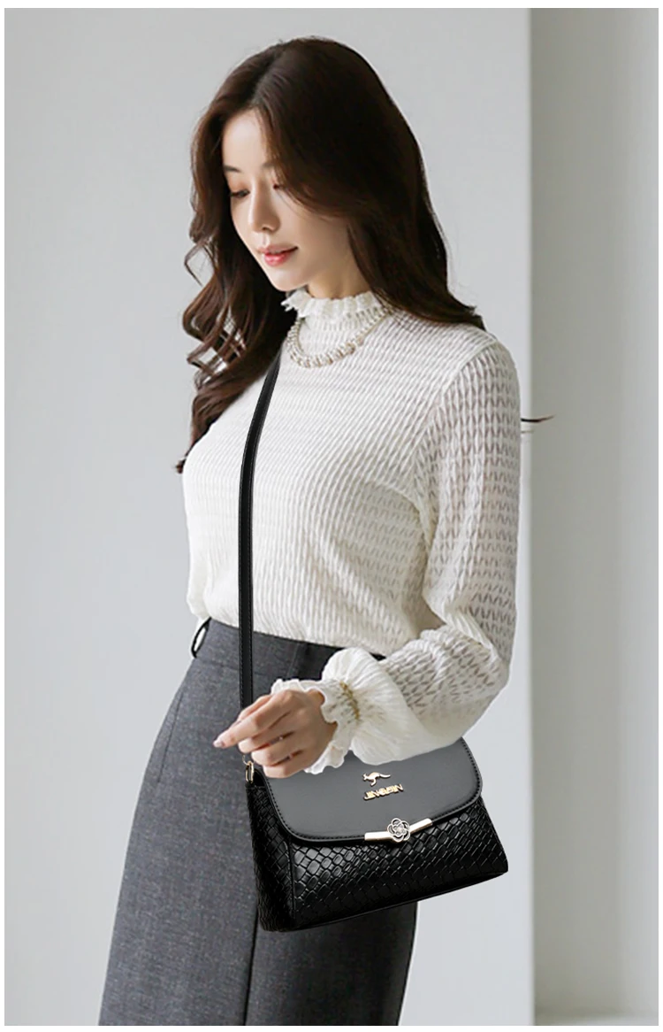 Women Small Square Flip cover Bags Retro Versatile Shoulder Strap Large Capacity Casual Portable Female Shoulder Crossbody Bags