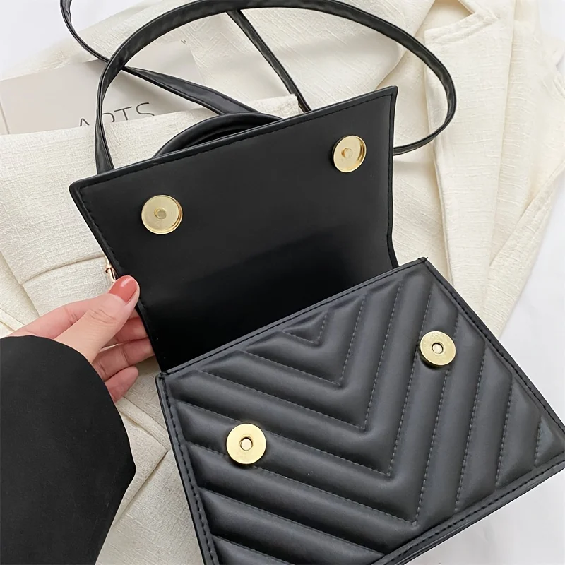 Fashion Quilted Top-Handle Bag, Gold V-Shape Tassel Hardware Satchel with Detachable Strap, Elegant Crossbody Purse for Women