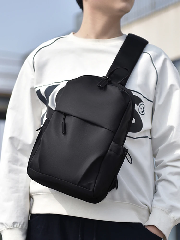 Men's Multifunctional Chest Bag with Adjustable Shoulder Straps Business Shoulder Bag Suitable for Sports Business Travel Commut