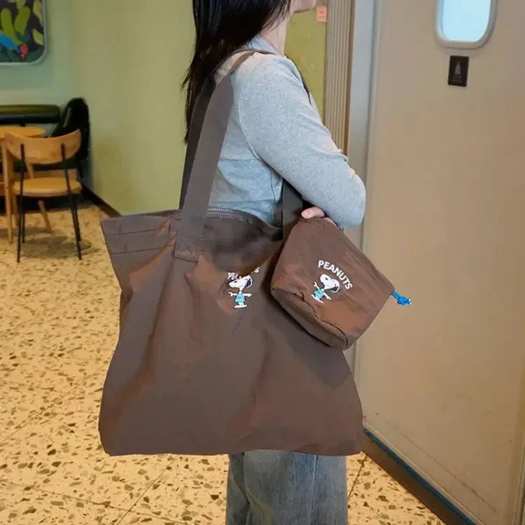 Fashion Hot Style Cute Snoopy Large Capacity Travel Bag Luggage Bag Women's Shoulder Bag Foldable Fitness Bag