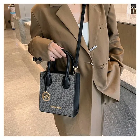 Michael Kors Women's Crossbody Shoulder Bag, Casual Letter Bucket Bag, Underarm Music Sheet Bag, MK Girl Travel Bag