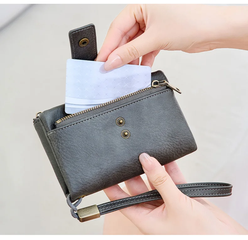 Vintage RFID Blocking Wallet for Women with Double Zipper Multiple Card Slots Coin Pocket Portable Three-Fold Short Wallet