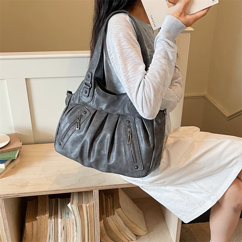 Vintage Soft Leather Women Hobo Bag Large Capacity Casual Tote Bag Female 2026 Trend Shoulder Crossbody Bags for Work & Travel