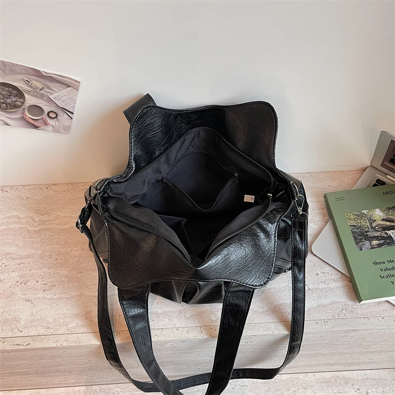 Vintage Soft Leather Women Hobo Bag Large Capacity Casual Tote Bag Female 2026 Trend Shoulder Crossbody Bags for Work & Travel