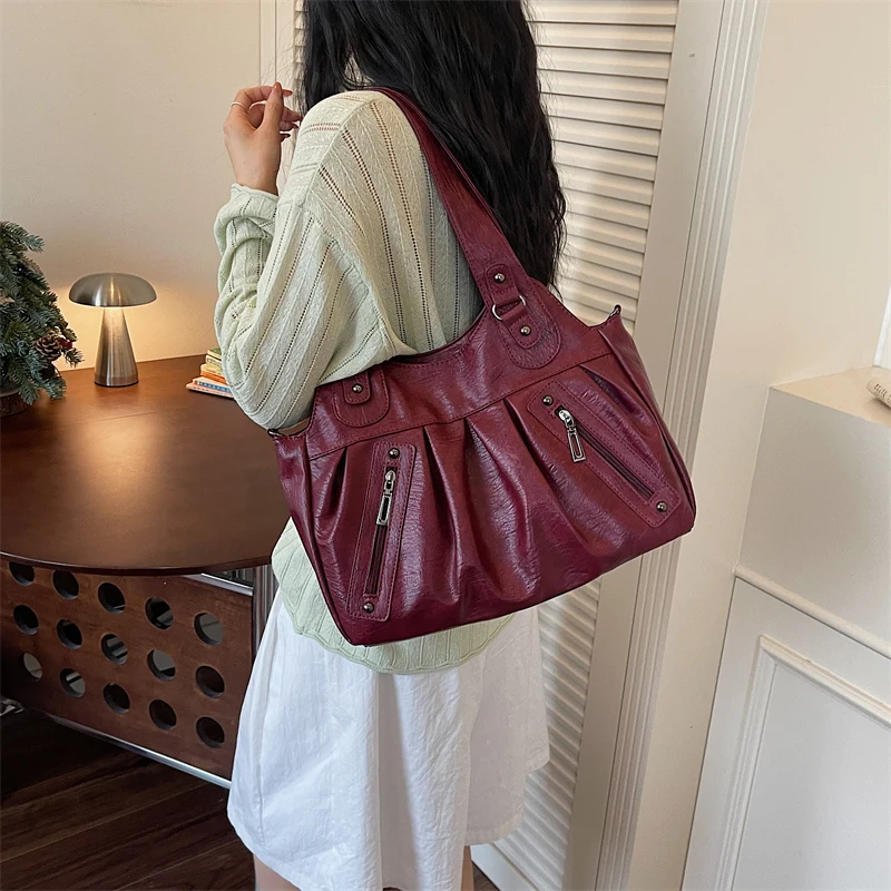 Vintage Soft Leather Women Hobo Bag Large Capacity Casual Tote Bag Female 2026 Trend Shoulder Crossbody Bags for Work & Travel