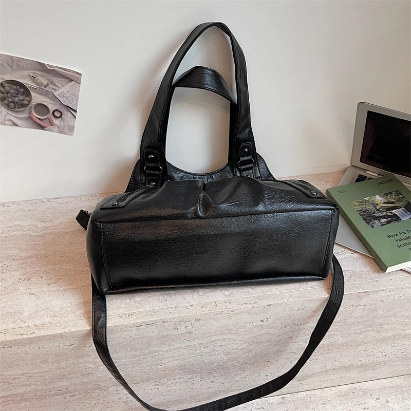 Vintage Soft Leather Women Hobo Bag Large Capacity Casual Tote Bag Female 2026 Trend Shoulder Crossbody Bags for Work & Travel