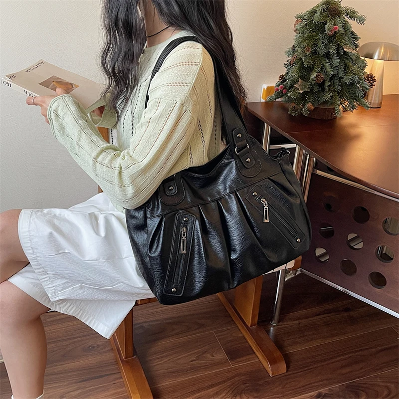 Vintage Soft Leather Women Hobo Bag Large Capacity Casual Tote Bag Female 2026 Trend Shoulder Crossbody Bags for Work & Travel