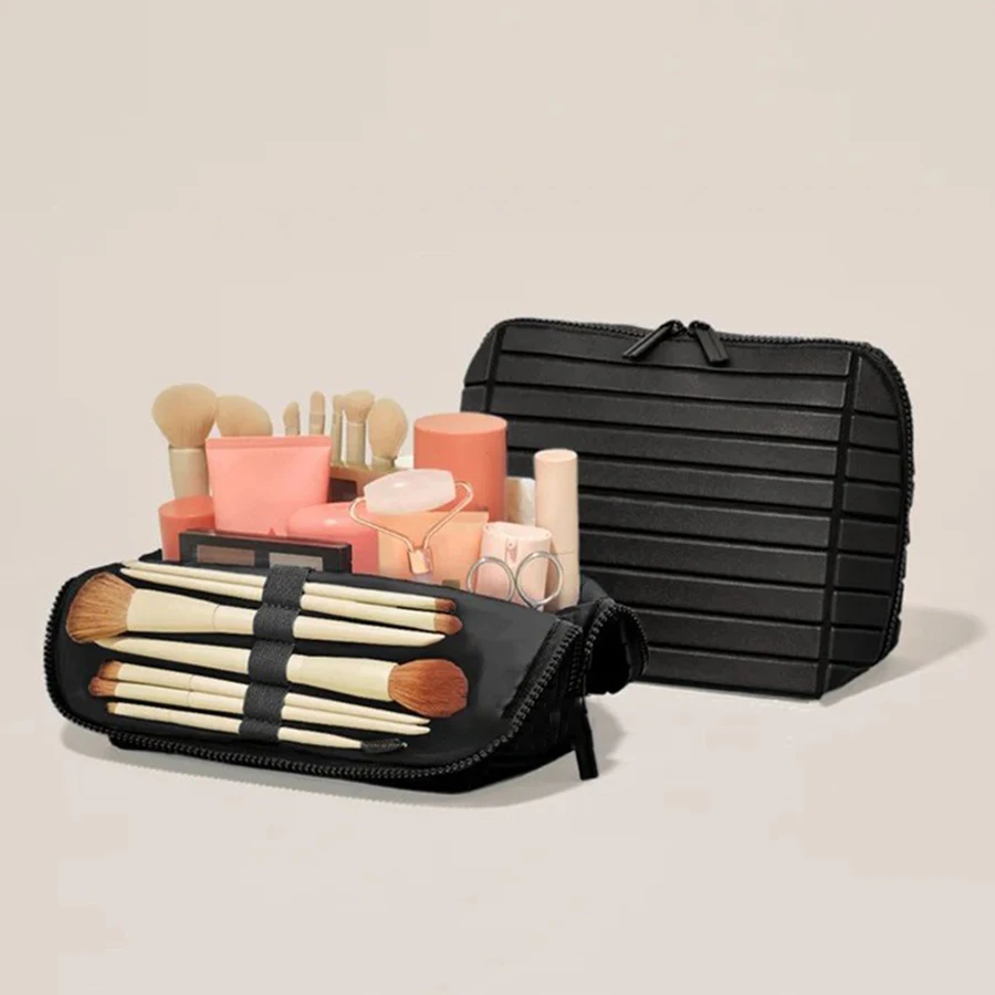 1pcs Striped PVC Storage Bag Large Capacity Outdoor Travel Toiletries Organizer Pouch Portable Travel Cosmetic Bag