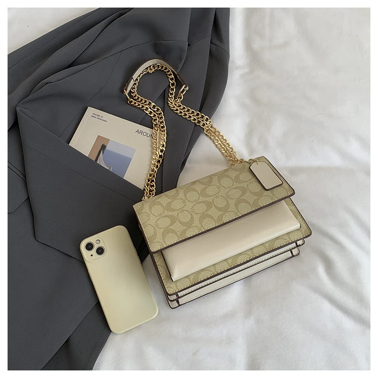 Shoulder Bag Crossbody Purse for Women, Snake Print PU Leather Flap Handbag with Chain Strap, Elegant Cute Ladies Daily Bag