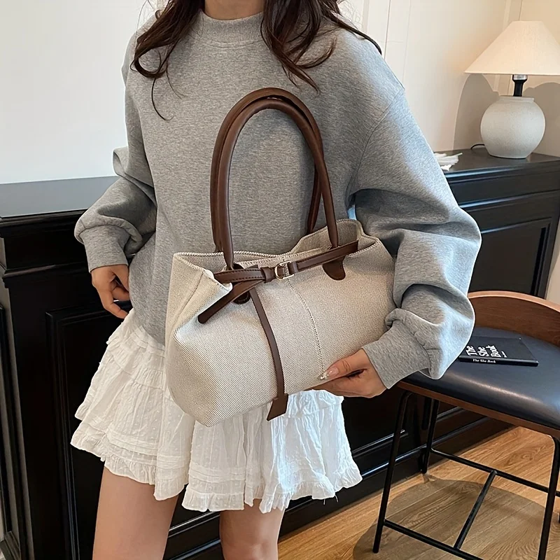 Retro Large Capacity Shoulder Tote Bag for Women Durable Material Travel Commuter Handbag Suitable for Fitness Swimming Shopping
