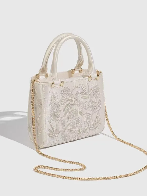 Elegant Soft Pearl Embroidery Fashion Handbag Silk Cheongsam Evening Clutch Chain Shoulder Bag Urban Minimalist Style Tote Chic