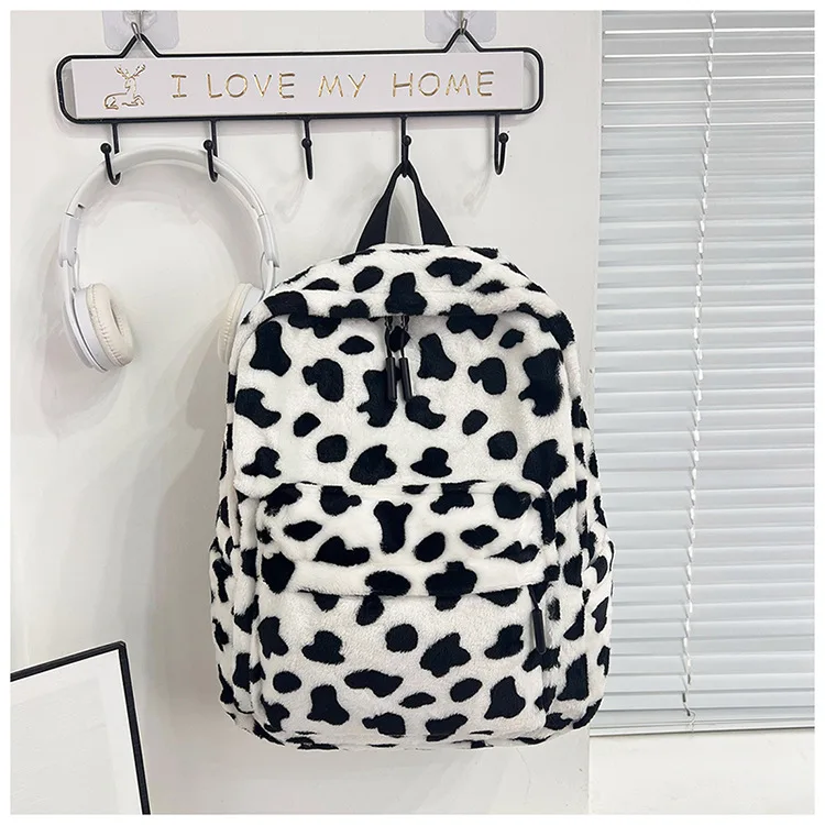 Plush Leopard Backpack Teenagers School Bag Large Capacity Fashion Students Bookbag Stylish Shoulder Backpack TravelOutdoor 2025
