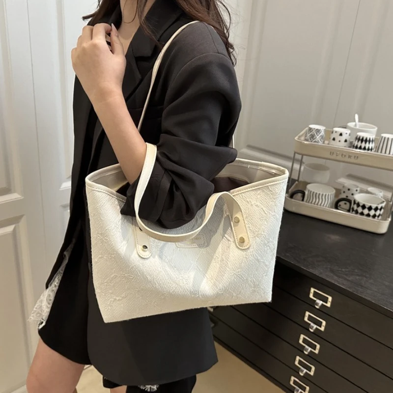 Minimalist Tote Shoulder Bag for Women, Sweet Lace Large Capacity Handbag with Leather Strap, Casual Underarm Purse,For Commute