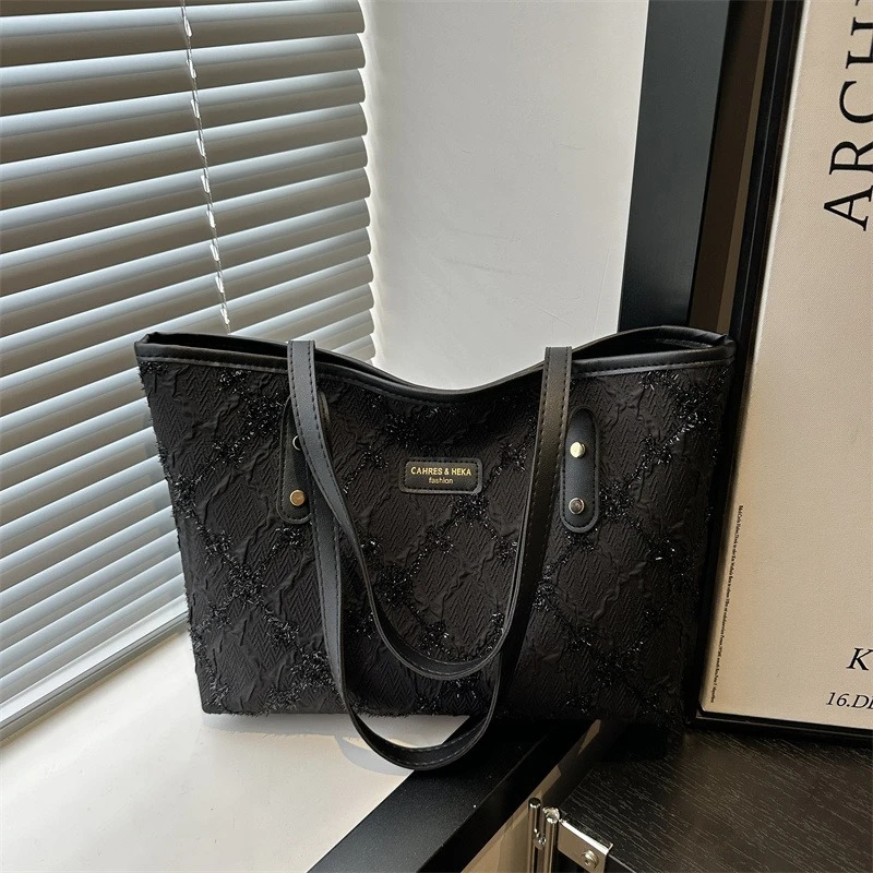 Minimalist Tote Shoulder Bag for Women, Sweet Lace Large Capacity Handbag with Leather Strap, Casual Underarm Purse,For Commute