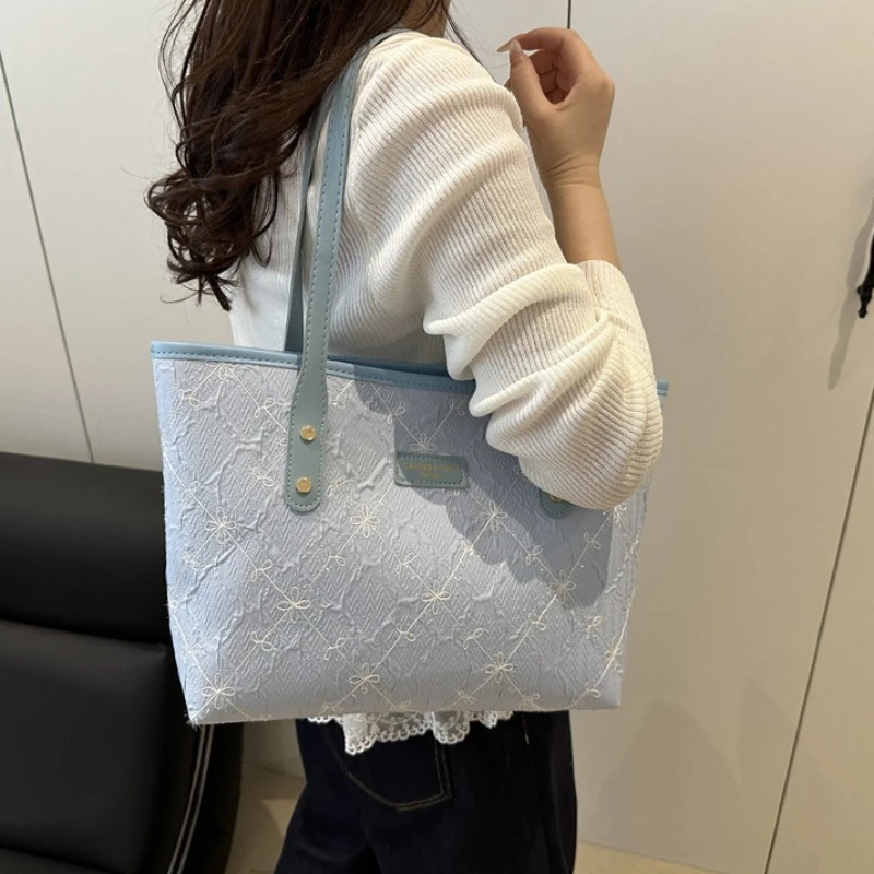 Minimalist Tote Shoulder Bag for Women, Sweet Lace Large Capacity Handbag with Leather Strap, Casual Underarm Purse,For Commute