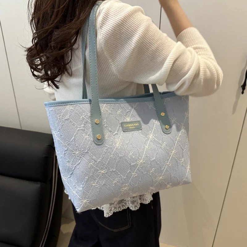 Minimalist Tote Shoulder Bag for Women, Sweet Lace Large Capacity Handbag with Leather Strap, Casual Underarm Purse,For Commute