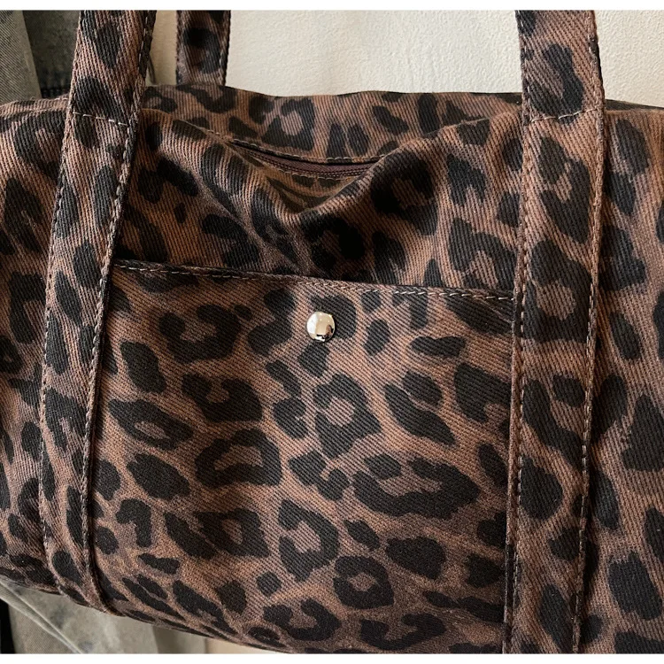 Trendy Leopard Print Canvas Shoulder Bag Large Capacity Fashion Tote Handle Bag for Daily Commute Versatile Texture Storage Bags