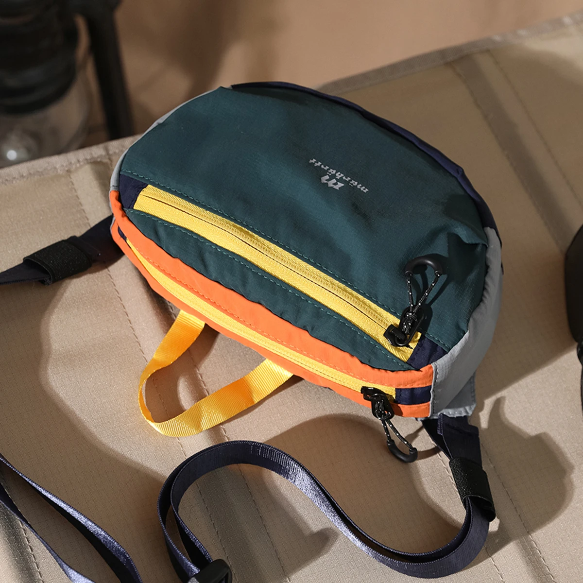 Single-Shoulder Crossbody Bag, Waist Bag, Chest Bag, Commuter Hiking Outdoor Cycling Backpack for Female Students and Couples, New Spring/Summer 2026 Hiking Model