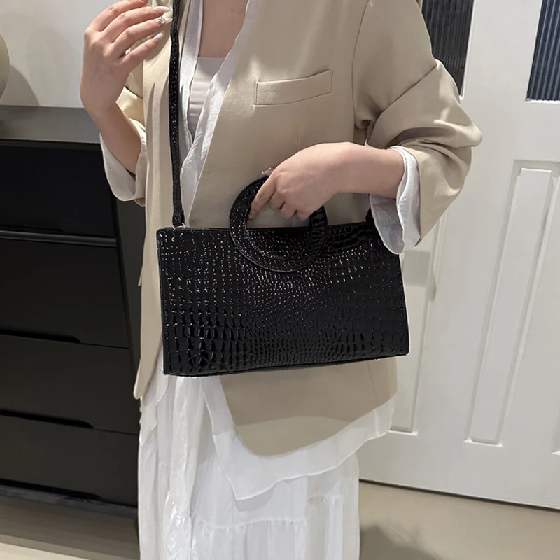 Women's Crocodile Pattern PU Leather Handbags Green Square Bag Fashion Brand Shoulder Messenger Bags Female Clutches