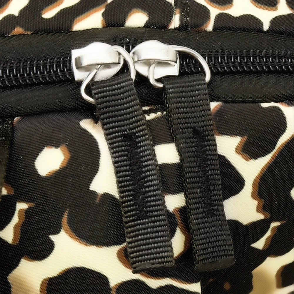 New Leopard Print Backpack with Large Capacity, Lightweight Travel Backpack, High Aesthetic Value, Commuting Computer Bag
