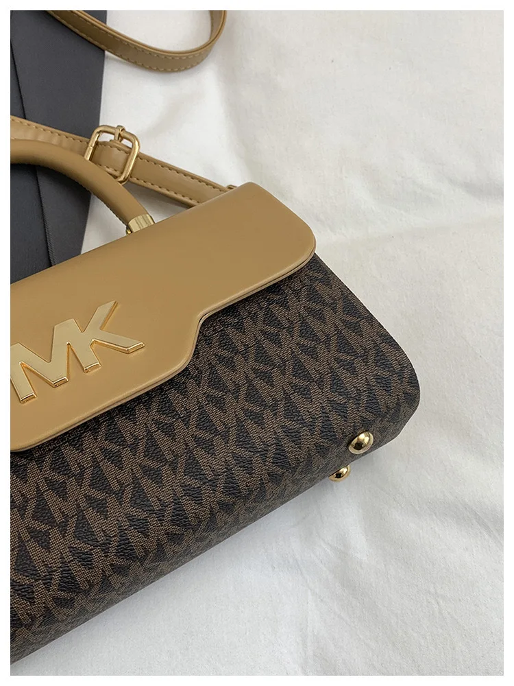 Michael Kors Women's Fashionable Crossbody Single Shoulder Handbag MK Classic Letter Multifunctional Small Square Bag