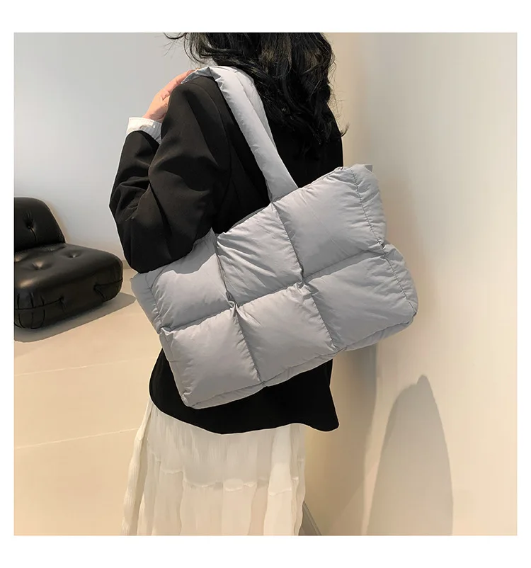 Women Tote Handbags Quilted Plaid Bag Retro Trendy Checkered Waterproof Shoulder Bag Solid Color Winter Soft Large Capacity Bags
