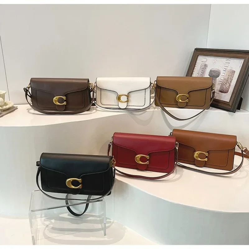 2026 New European Fashionable Solid PU Leather C-Lock Mini Square Underarm Crossbody Bag, Versatile Daily Purse for Women