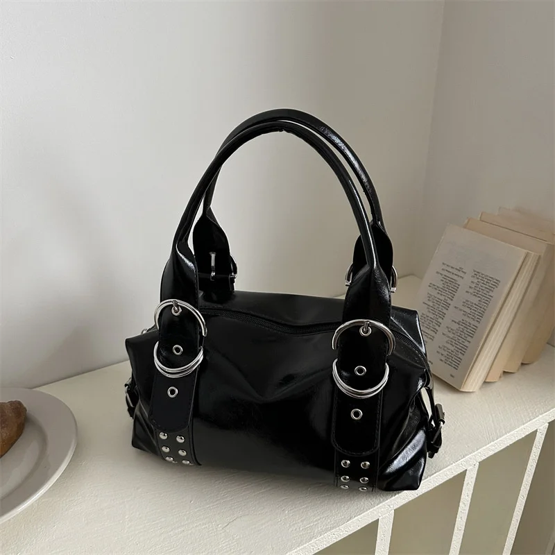 Vintage Style PU Leather Women Shoulder Bag Large Capacity High Quality Fashion Rivet Handbag Daily Use Y2K Motorcycle Bag
