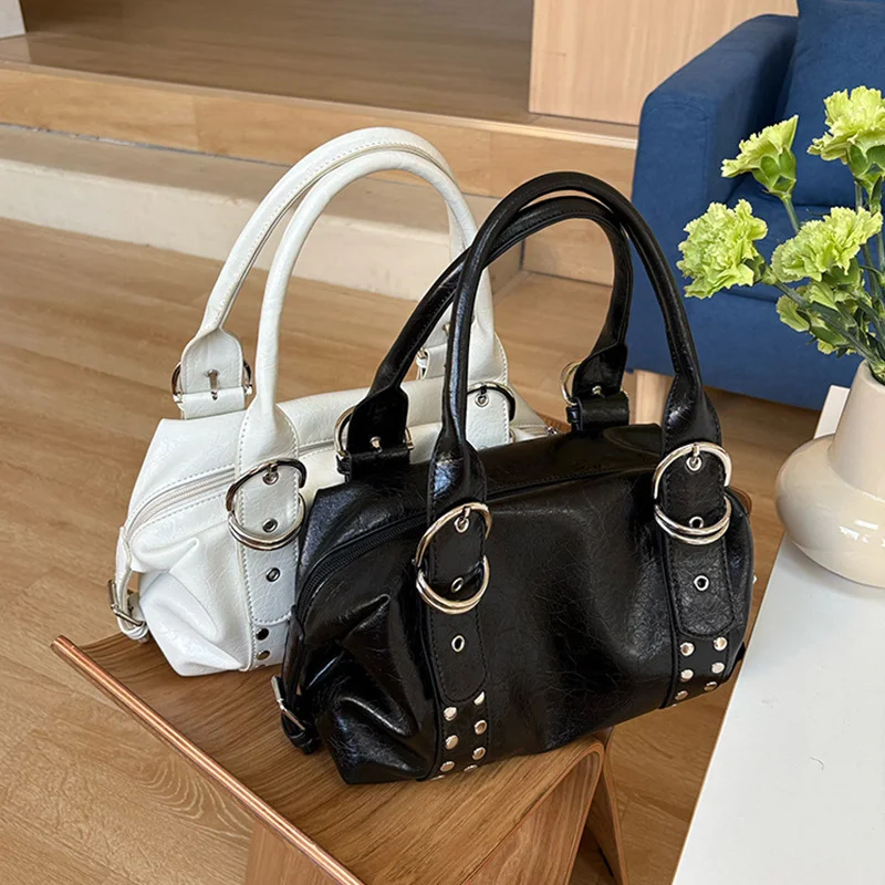 Vintage Style PU Leather Women Shoulder Bag Large Capacity High Quality Fashion Rivet Handbag Daily Use Y2K Motorcycle Bag