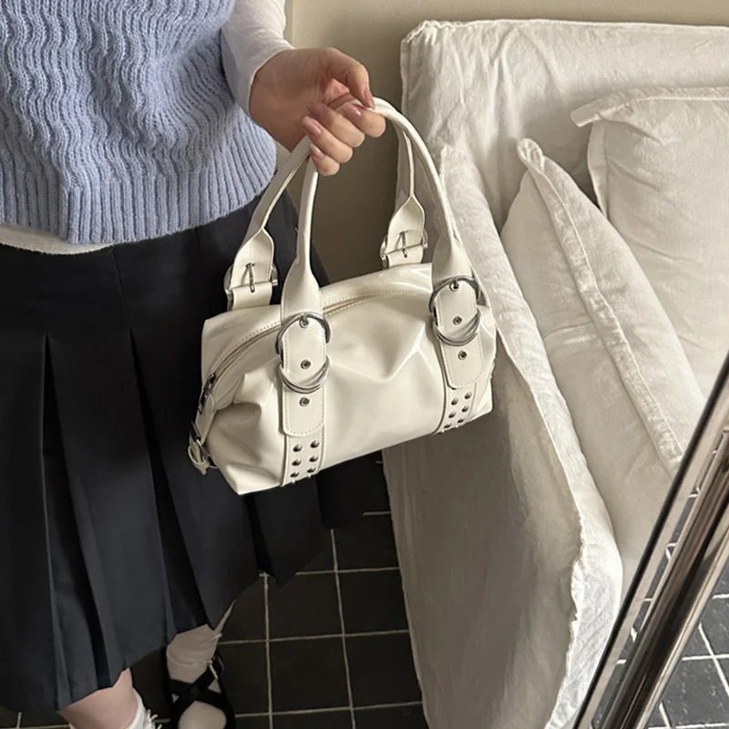 Vintage Style PU Leather Women Shoulder Bag Large Capacity High Quality Fashion Rivet Handbag Daily Use Y2K Motorcycle Bag