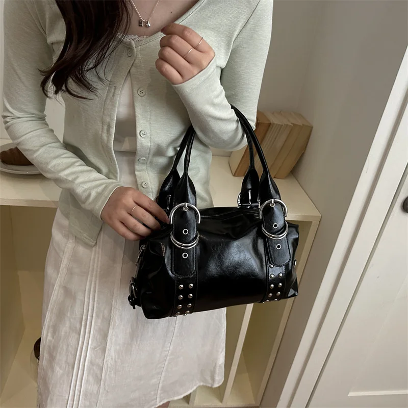 Vintage Style PU Leather Women Shoulder Bag Large Capacity High Quality Fashion Rivet Handbag Daily Use Y2K Motorcycle Bag
