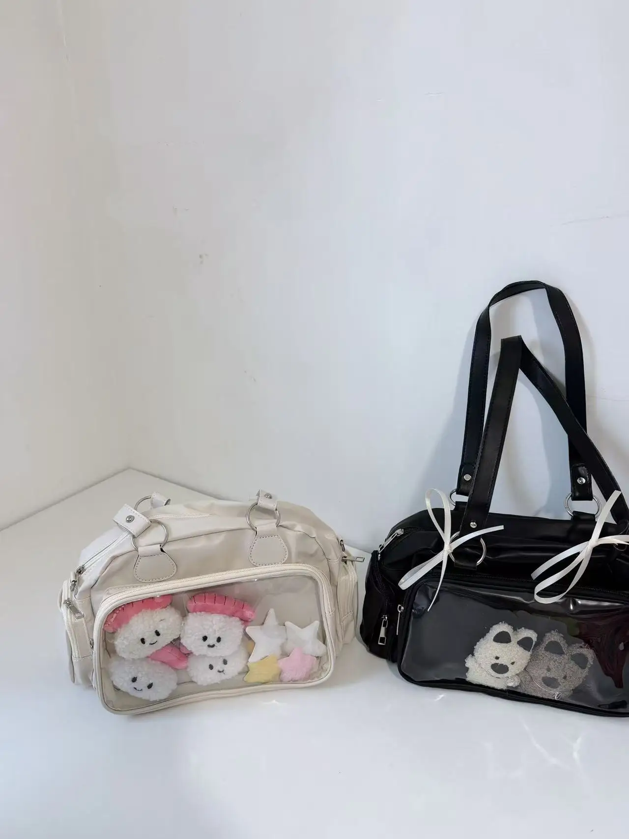 Popular Cute Bar Pain Bag Fashionable Three-Color Versatile Portable Backpack Bowling Crossbody Backpack, New Model