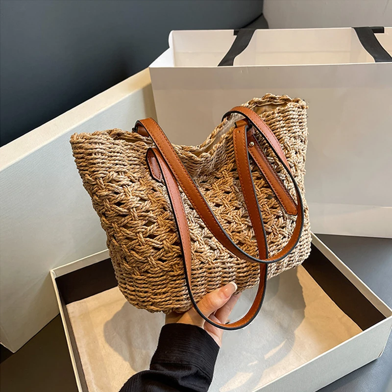 Designer Casual Rattan Wicker Tote Bag Large Capacity Woven Women's Summer Beach Straw Handbag Lady Travel Big Basket