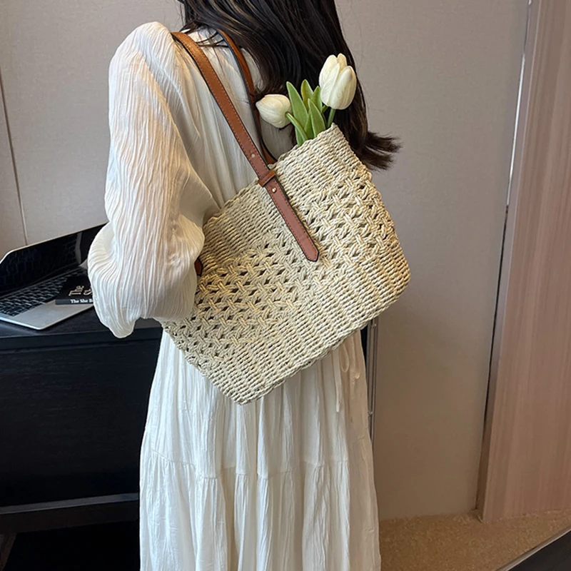 Designer Casual Rattan Wicker Tote Bag Large Capacity Woven Women's Summer Beach Straw Handbag Lady Travel Big Basket