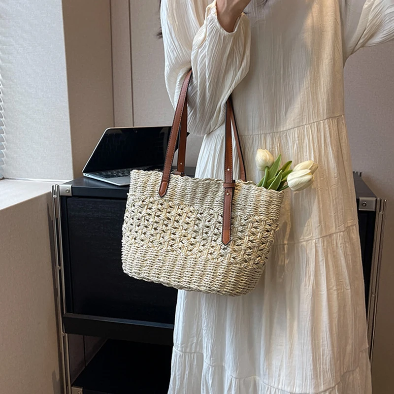 Designer Casual Rattan Wicker Tote Bag Large Capacity Woven Women's Summer Beach Straw Handbag Lady Travel Big Basket