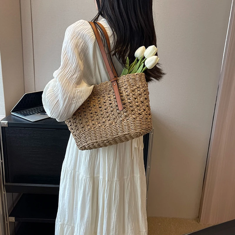 Designer Casual Rattan Wicker Tote Bag Large Capacity Woven Women's Summer Beach Straw Handbag Lady Travel Big Basket