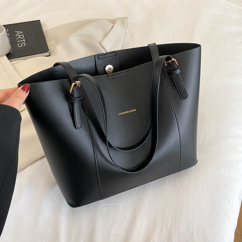 Minimalist Tote Bag with Detachable Inner Pouch Gold Hardware Large Capacity Shoulder Purse for Women Commuter Work Handbag