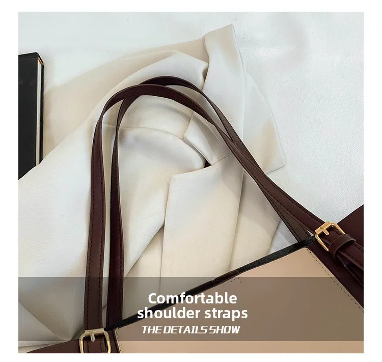 Minimalist Tote Bag with Detachable Inner Pouch Gold Hardware Large Capacity Shoulder Purse for Women Commuter Work Handbag