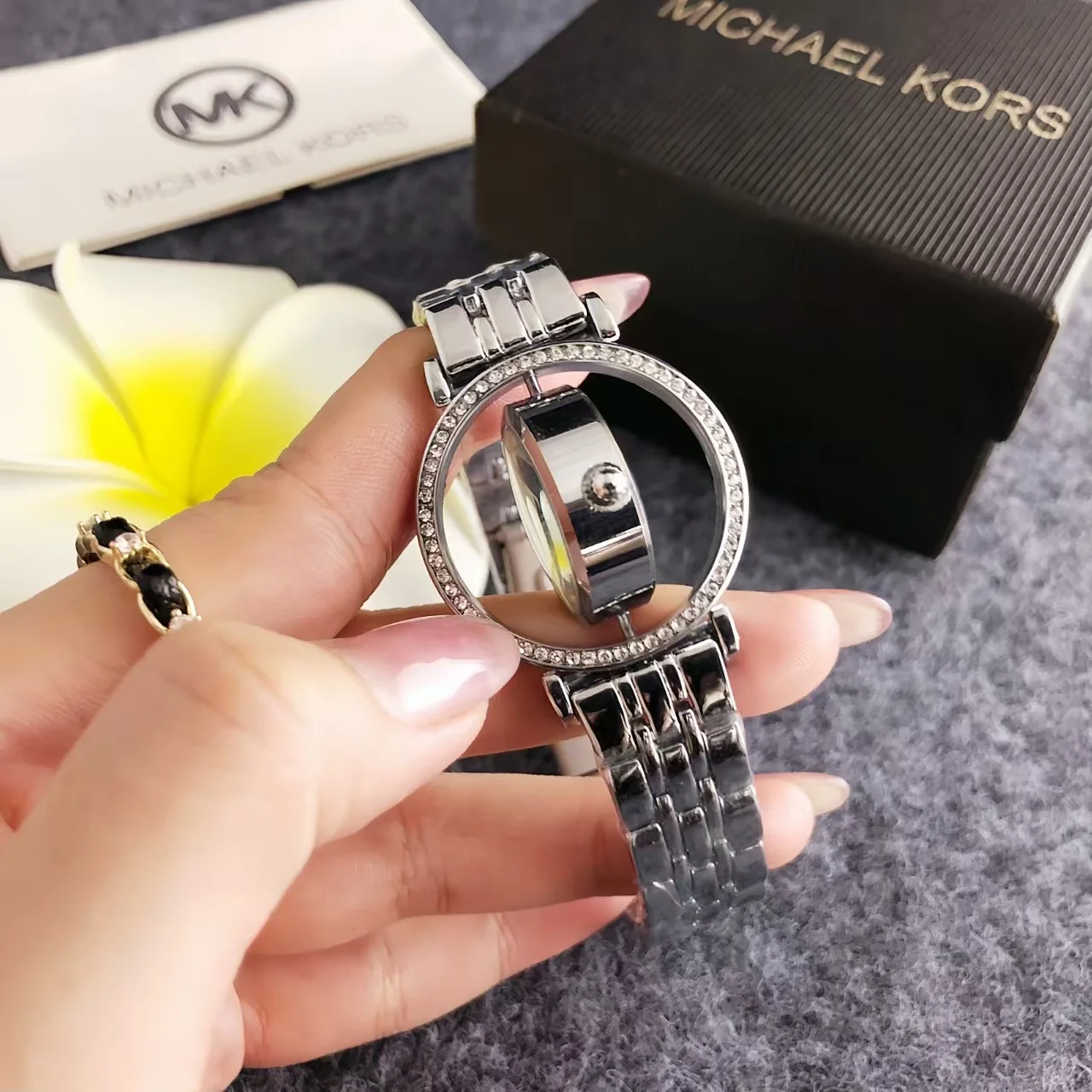 Michael Kors Women's Diamond Studded Watch Bag, Hollowed out Rotating MK Classic Watch Wallet, Exquisite Gift for Girlfriend