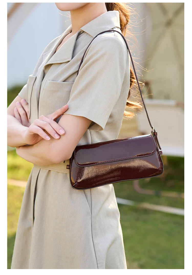 Fashion Ladies Shiny Crossbody Bag Stylish Elegant Shoulder Bag Wine Red Small Underarm Bag Versatile Solid Color Clutch Bag