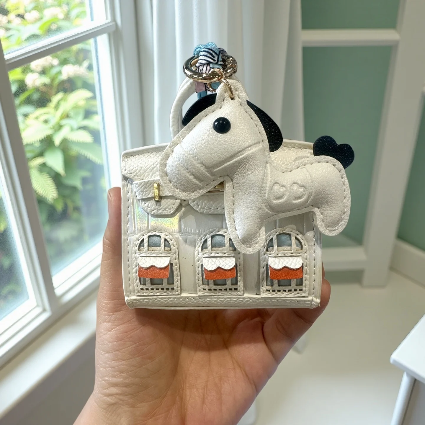 Cute Mini PU Leather House Shape Headphone Case Coin Purse Set-Handbag Charm Decor-Portable Earbud Storage Pouch /Small Wallet