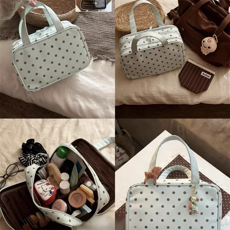 New Handheld Makeup Bag for Women Polka Dot Large Capacity 3-Layer Partition Travel Toiletry Organizer for Skincare Cosmetic Bag