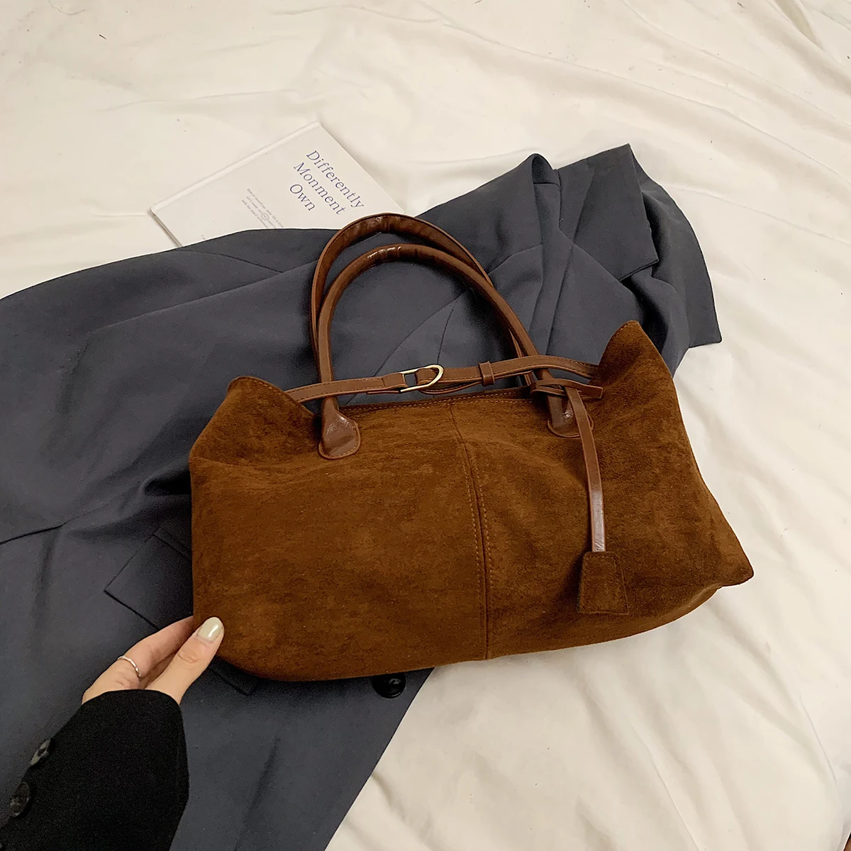 LEFTSIDE Large NUBUCK Underarm Bags Lady Shoulder Bag for Women 2024 Winter New Trend Fashion Trend Y2K Tote Bag Handbags