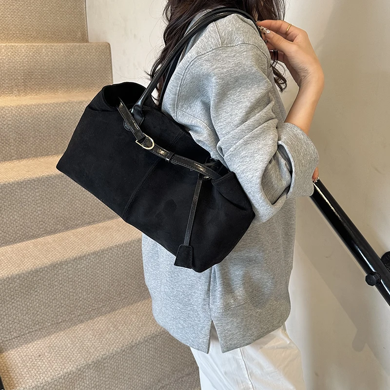 LEFTSIDE Large NUBUCK Underarm Bags Lady Shoulder Bag for Women 2024 Winter New Trend Fashion Trend Y2K Tote Bag Handbags