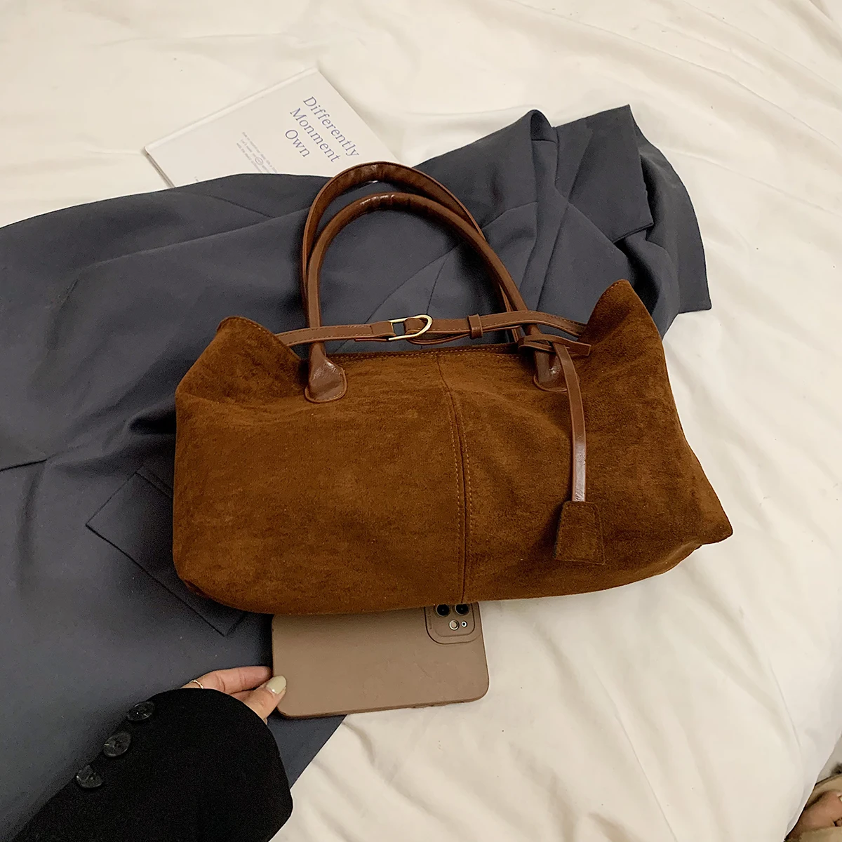 LEFTSIDE Large NUBUCK Underarm Bags Lady Shoulder Bag for Women 2024 Winter New Trend Fashion Trend Y2K Tote Bag Handbags