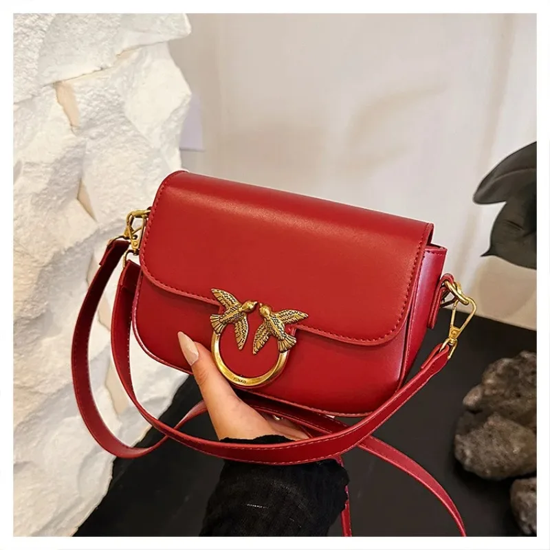 2026 New Design Unique Bird Pattern Swallow Women Bag Fashion Small Square Bag Casual Shoulder Crossbody Purse